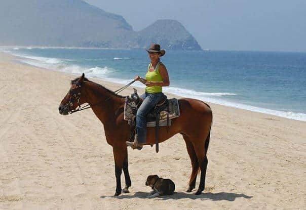 HorsebackRidingBeachLaPaz