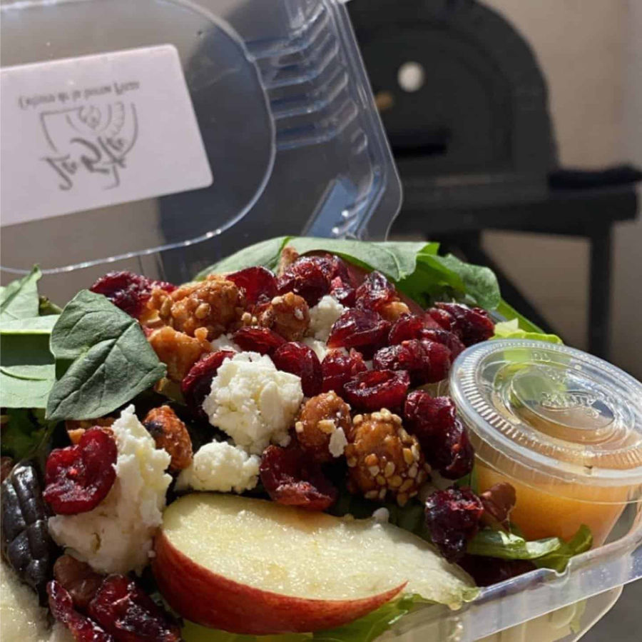 They have delicious salads